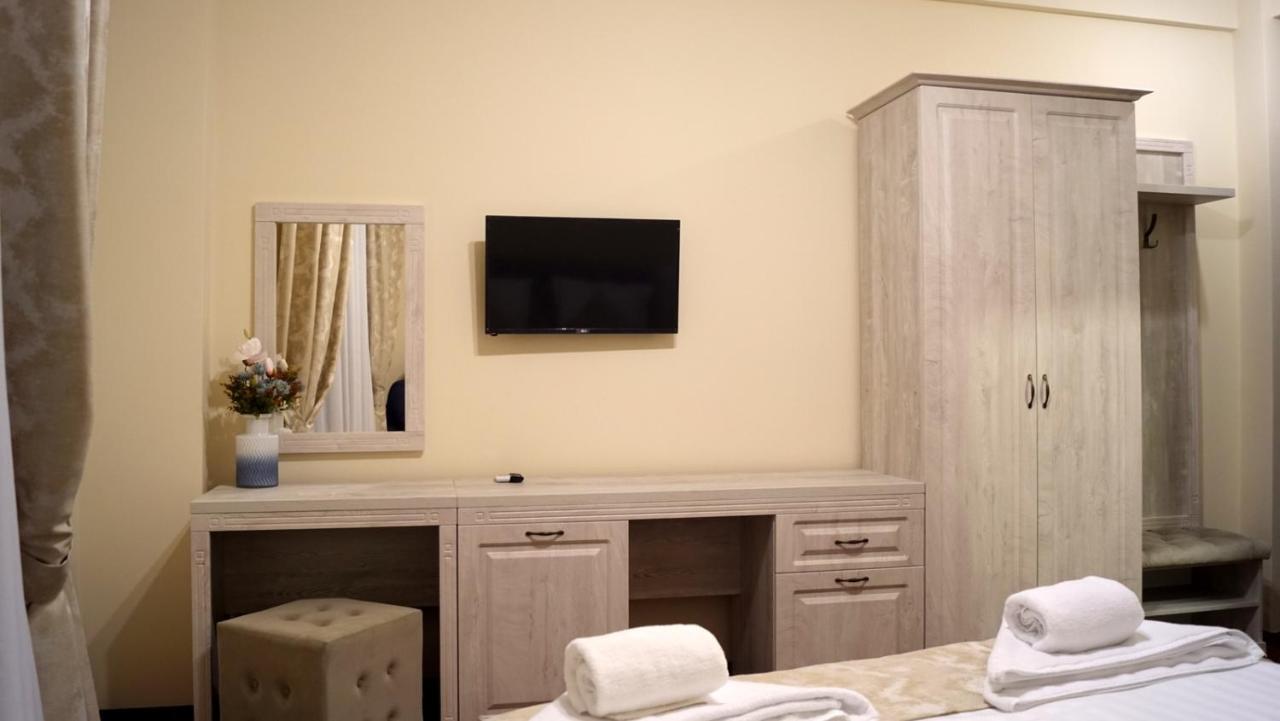 Pensiunea Romeo Resort Foksány Kültér fotó